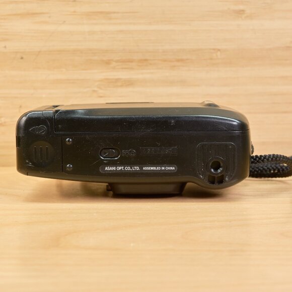 Pentax PC-50 AF / 35mm Film Point and Shoot Camera / Vintage Compact / - Picture 6 of 7